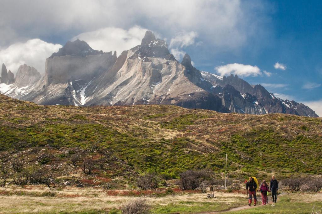Refugio Vertice Paine Grande Torres del Paine National Park Exterior photo